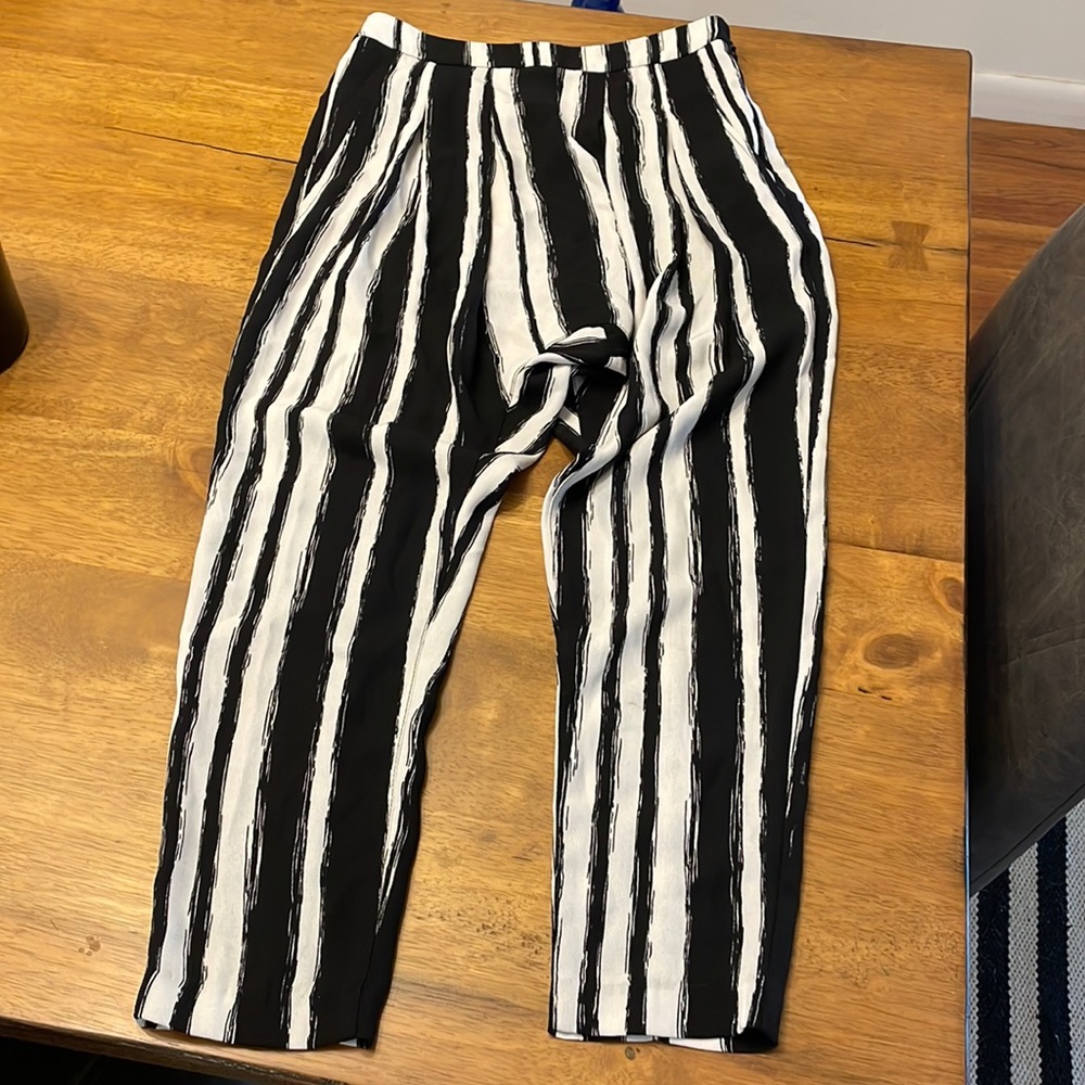 3/$10 Forever 21 pants